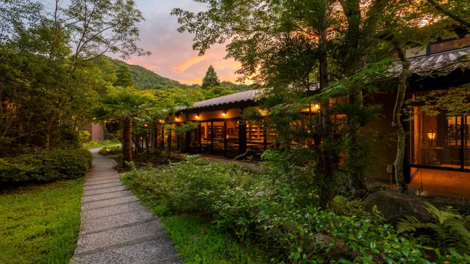 The 9 Most Luxurious Onsen Experiences in Japan