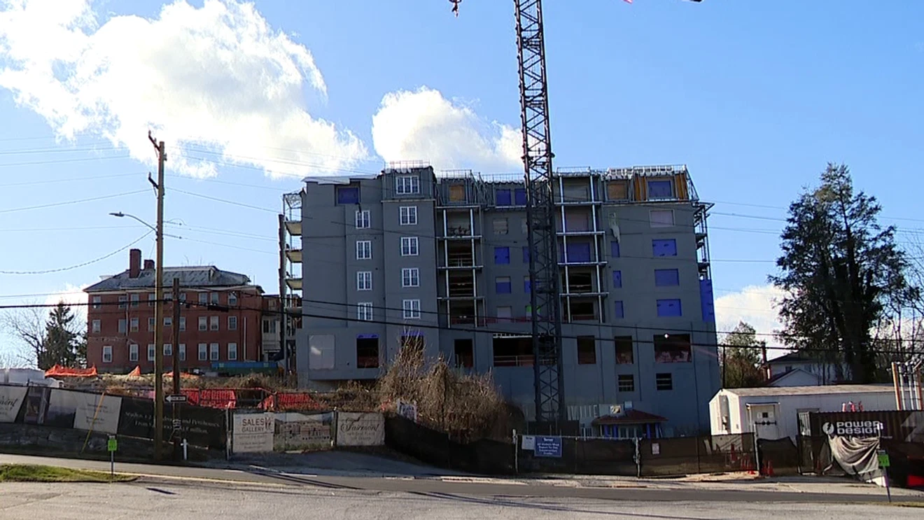 Luxury hotel and condo project in Hendersonville could be foreclosed